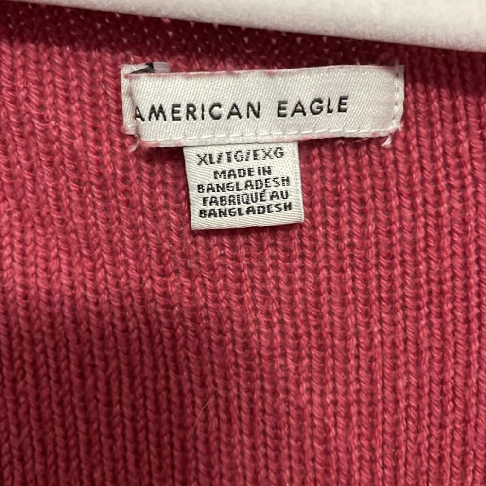 AE sweater - Picture 4 of 4